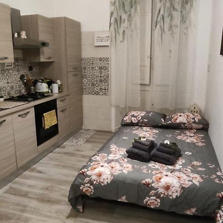 Appartamento Vicino Stazione Termini E La Sapienza Casa Buffa Róma Kültér fotó